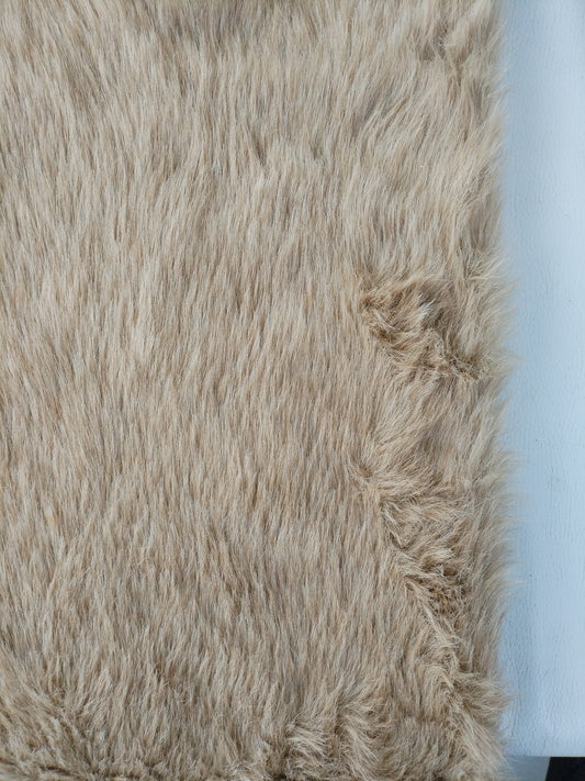 Fur material approx 1.5m x1. 5m