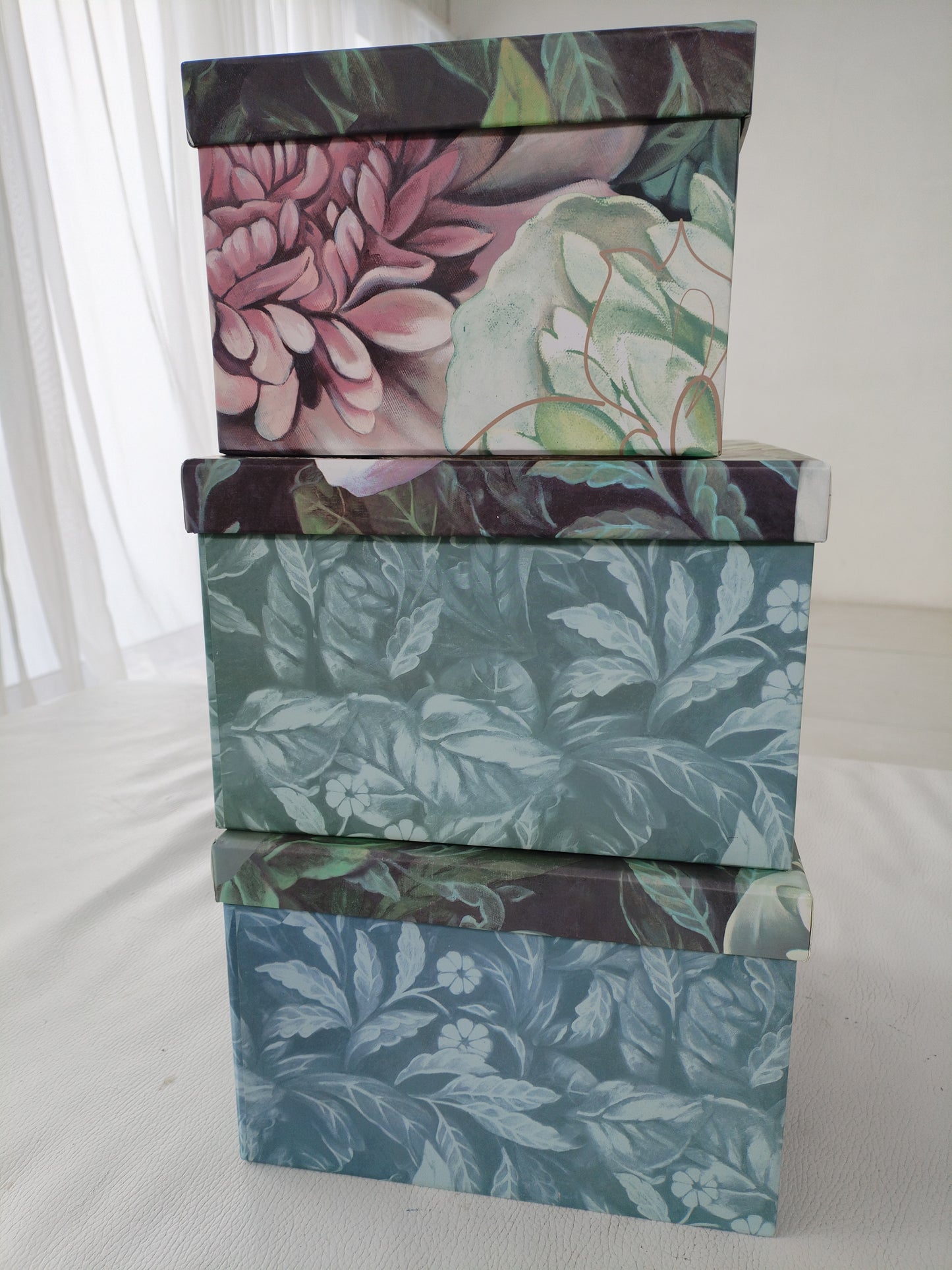 Gift box set of 3 sold as set