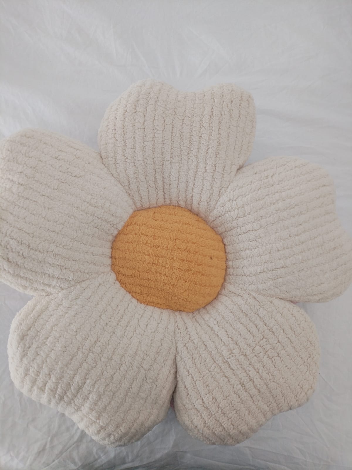 FLOWER CUSHION